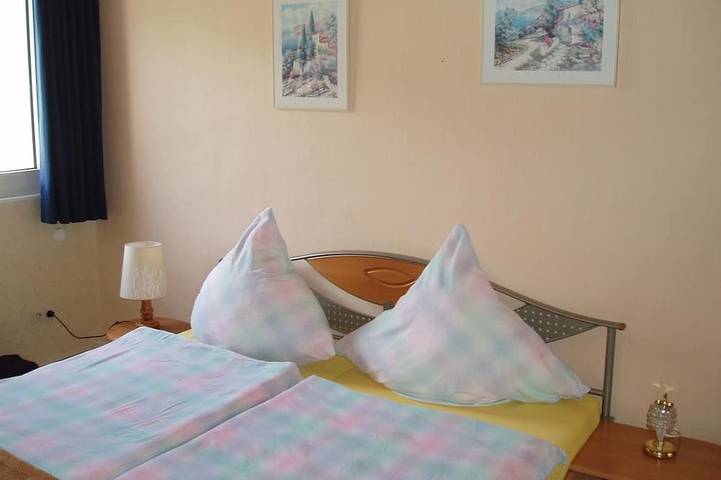 Ferienwohnung für 2 Personen, mit Terrasse in Alken - 2