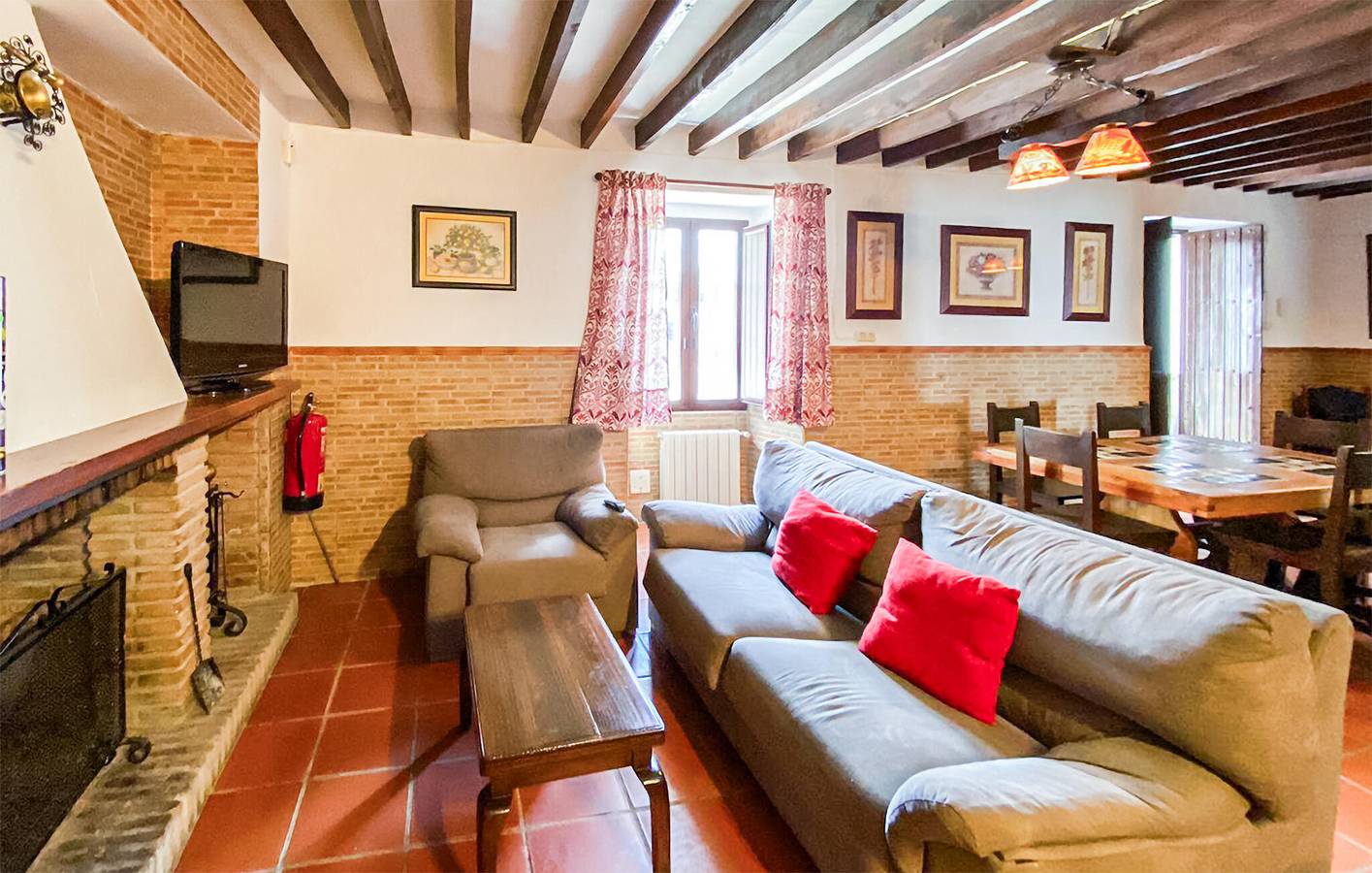 Encantador apartamento con piscina y terraza cerca del río Guadalhorce in Villanueva del Trabuco, Provincia de Málaga
