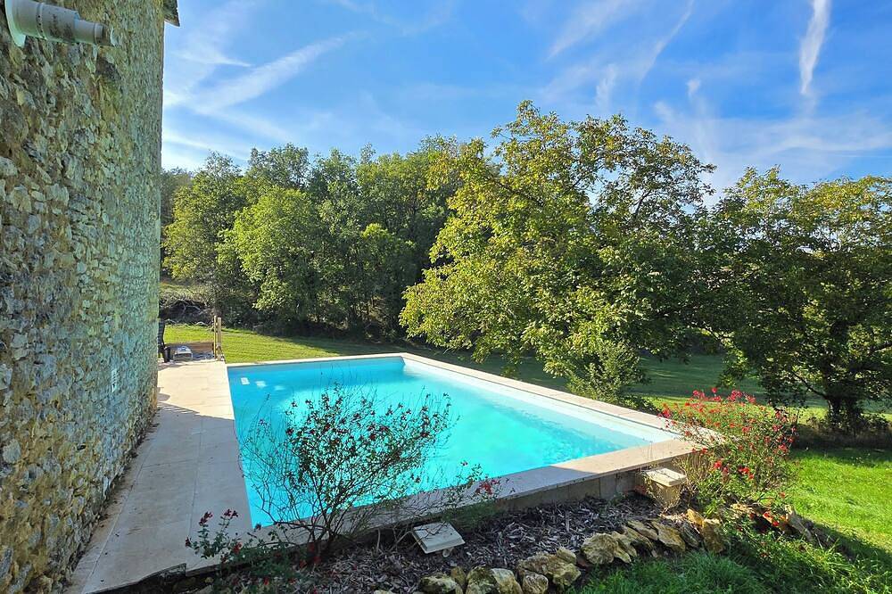 Maison de Charme Montignac Lascaux Piscine chauffée in Montignac, Périgord Noir