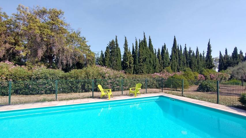 Gîte pour 10 personnes, avec terrasse et piscine, animaux acceptés à Millas - 3