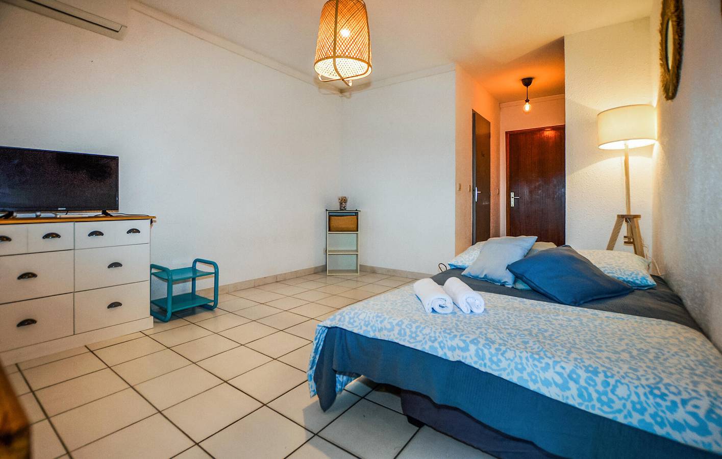 Ganze Ferienwohnung, Ferienwohnung für 4 Personen mit Pool in Moriani-Plage, Corte und Umgebung