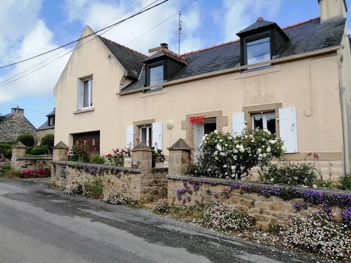 Chambre d’hôte pour 4 personnes, avec jardin à Logonna-Daoulas