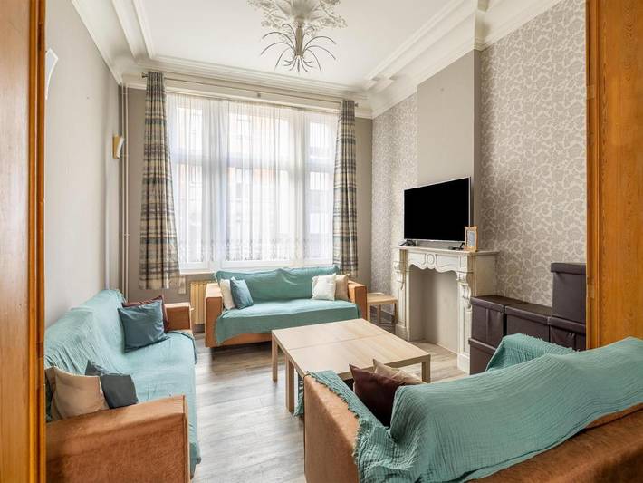 Location de vacances pour 10 personnes, avec vue et jardin à Dinant - 4