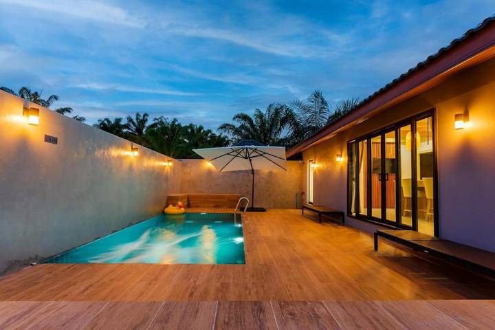 Station pour 2 personnes, avec jardin ainsi que vue et piscine - 1