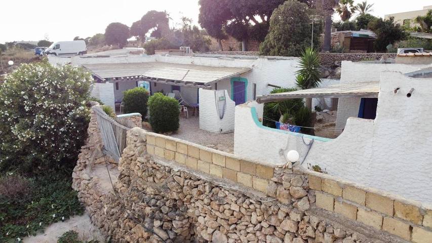 B&b per 2 persone, con panorama e giardino a Lampedusa