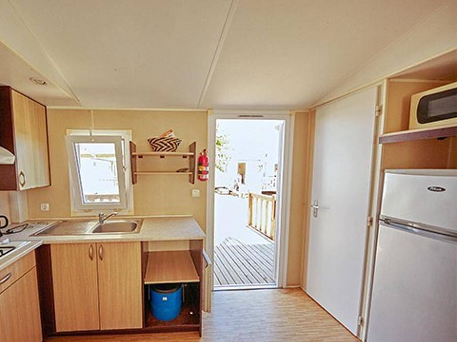 Camping Le Castellas - Mobilhome 6 personnes - Classic | 3 Ch. | 6 Pers. | Terrasse Surélevée in Sète, Côte d'Améthyste