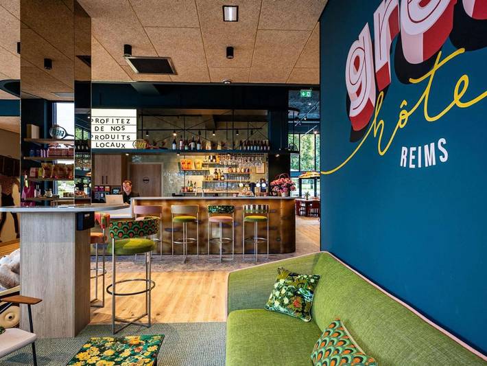 Hôtel pour 2 personnes, avec jardin et terrasse à Tinqueux