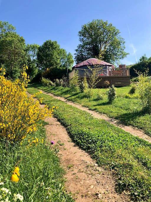 Location de vacances pour 4 personnes, avec jardin et vue, animaux acceptés à Saint-Beauzély - 2
