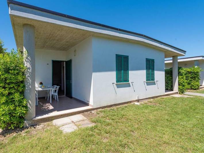 Bungalow für 4 Personen, mit Kinderpool in den Abruzzen - 2