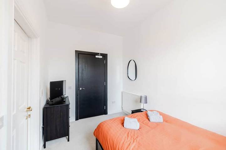 Ganze Wohnung, Spacious city center apartment in Angus