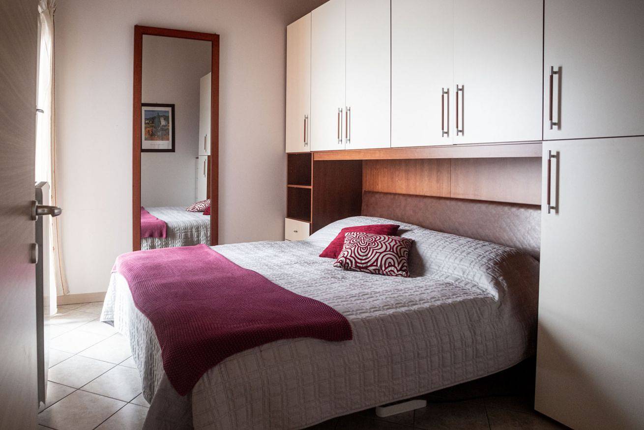 Apartamento entero, Dante - with spacious balcony and Lake view in Spiglia, Municipio de Parzanica