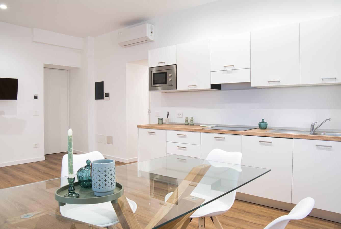 Apartamento entero, Mascari Suites - Aqua in Lecco, Alpes de Bérgamo Occidental