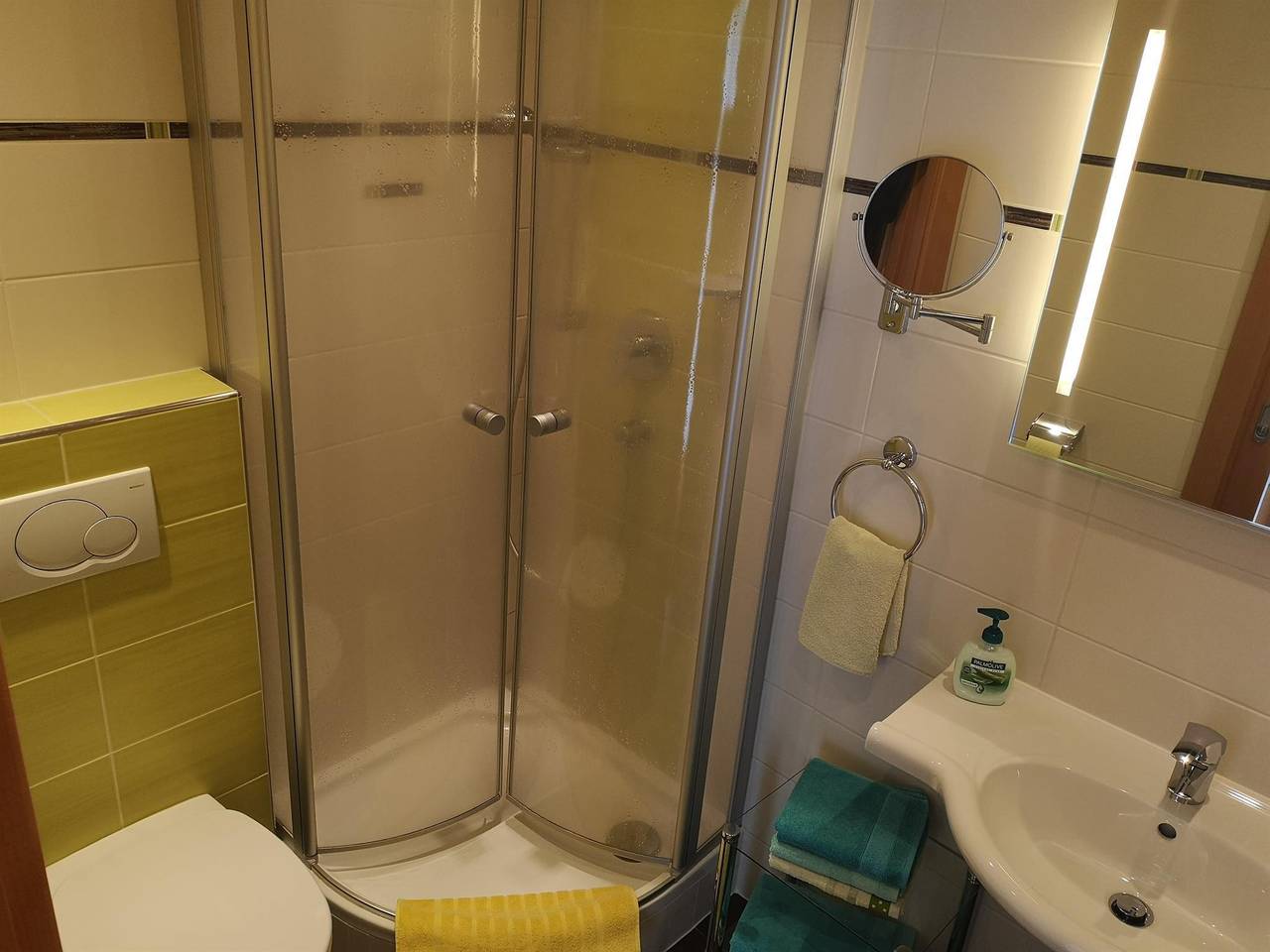 Gästehaus Luxner Zimmer Üf in Strass im Zillertal, Kitzbüheler Alpen