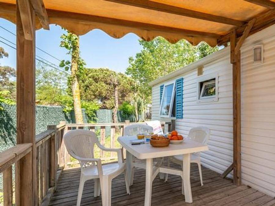 Camping Parco Delle Piscine - Mobilheim 4 personen - Classic | 2 Zi. | 4 Pers. | Erhöhte Terrasse | Klim. in Sarteano, Siena Provinz