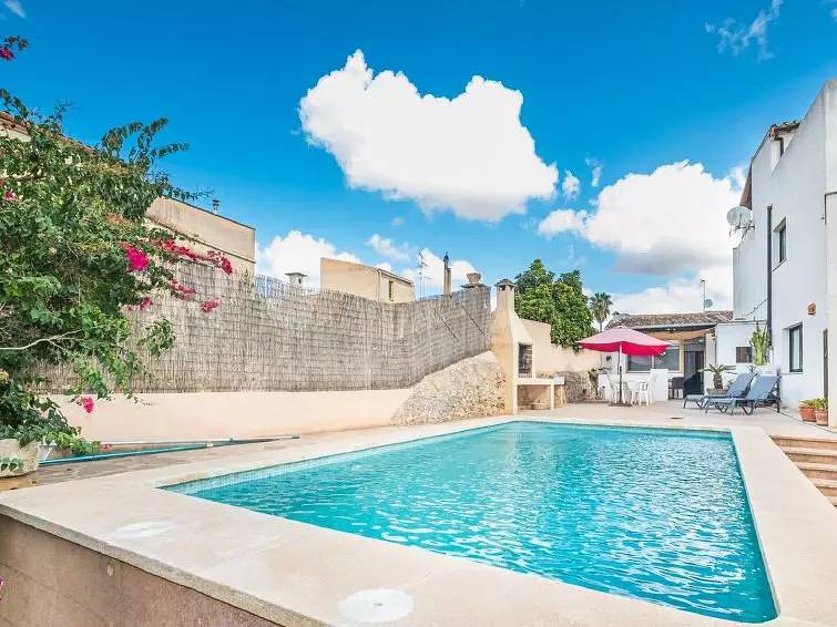 Maison 4 Personnes in Es Llombards, Santanyí