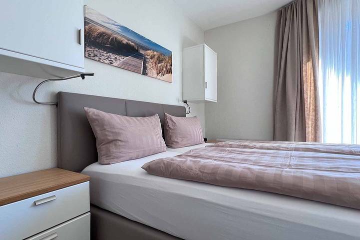 Ferienwohnung für 3 Personen, mit Sauna und Balkon in Duhnen - 2