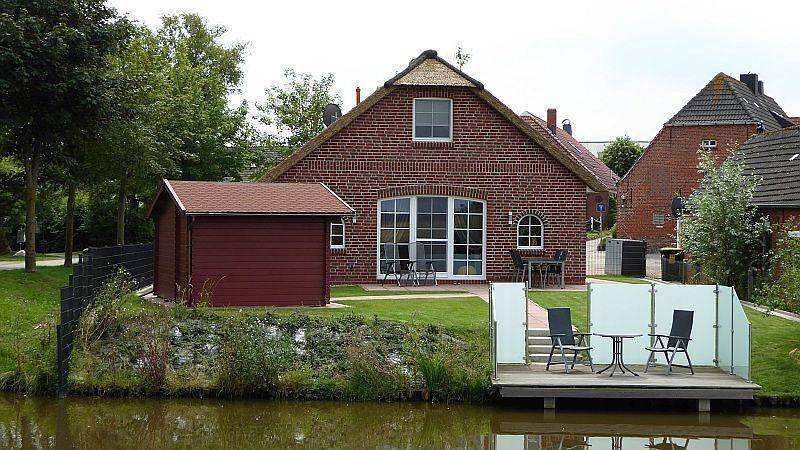 Ferienhaus für 6 Personen, mit Terrasse und Garten sowie Ausblick in Eilsum