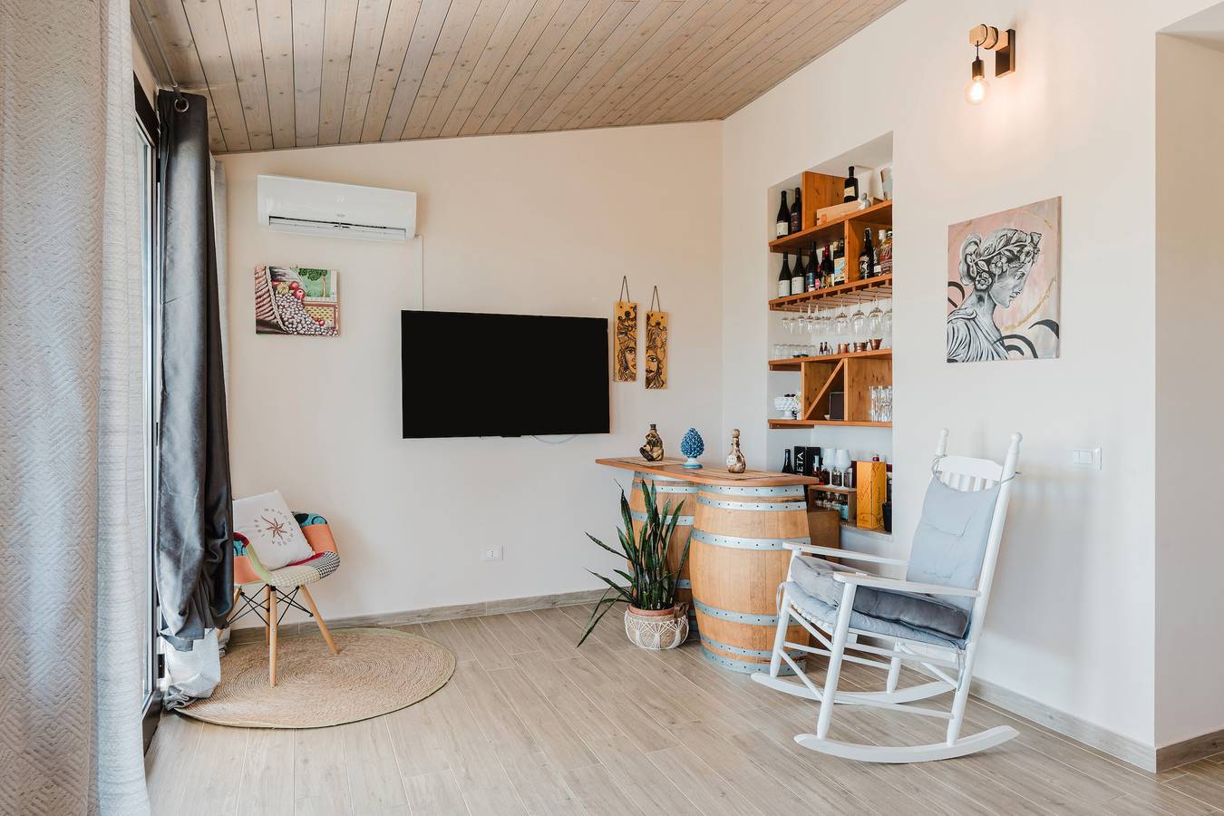 Villa 'Viola' con vista mare, Wi-Fi e aria condizionata in Provincia di Agrigento