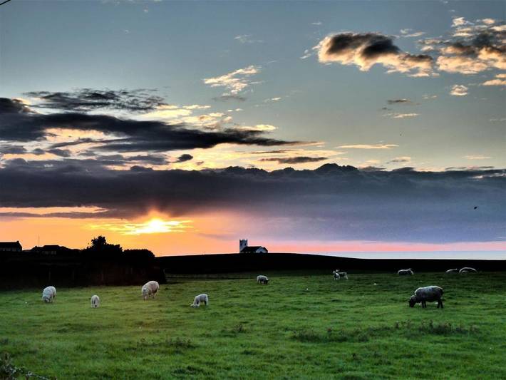 Location de vacances pour 6 personnes, avec jardin et vue à Ballintoy - 3