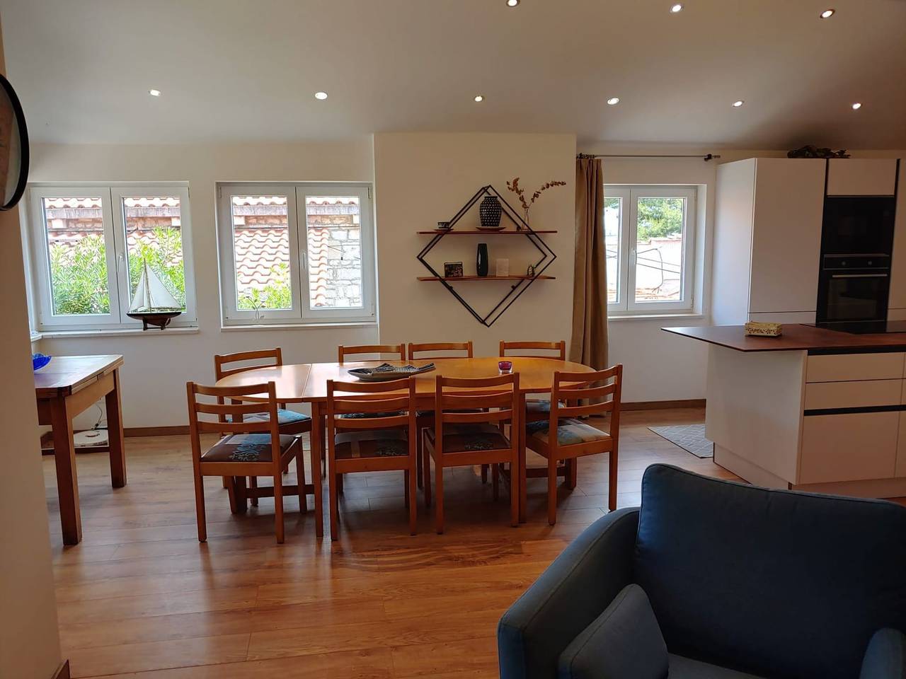 Ganze Wohnung, Seaside Apartment Šolta-Three Bedroom Apartment with Terrace in Necujam, Solta