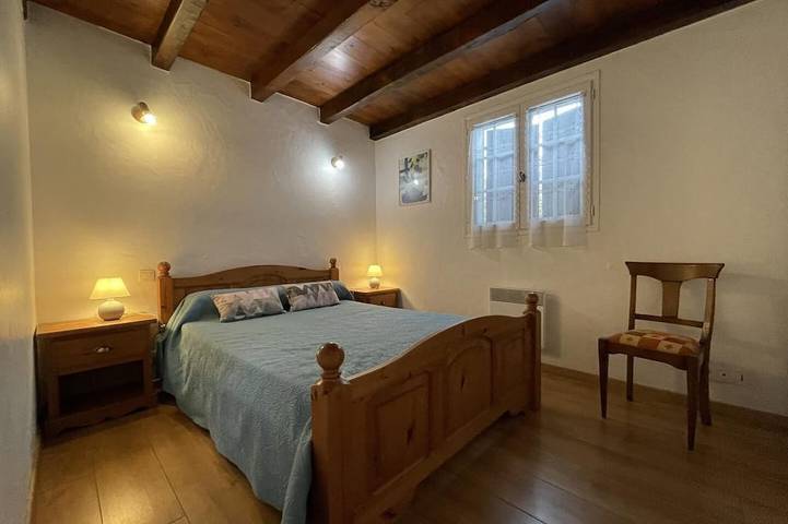 Location de vacances pour 2 personnes, avec jardin à Espelette - 2