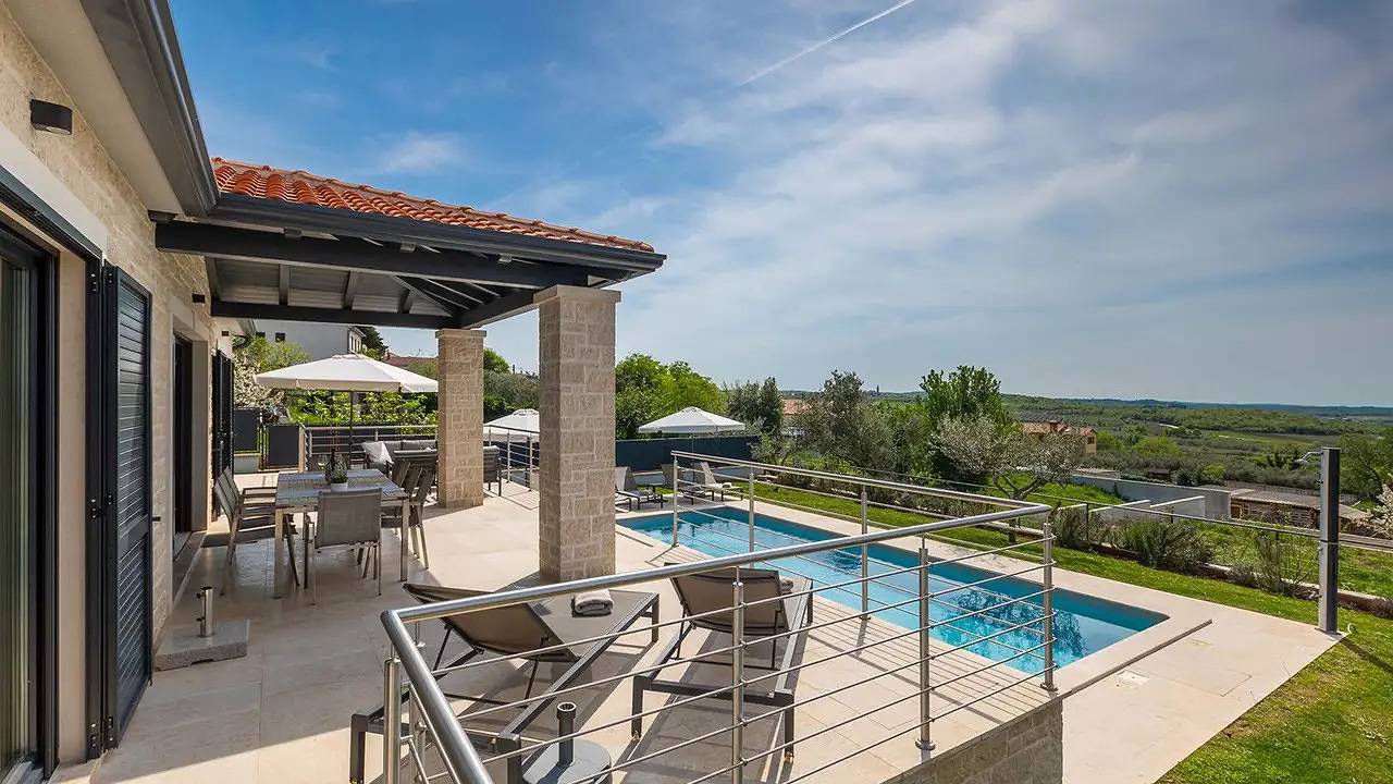 Villa für 8 Personen (183 m²) in Višnjan in Visignano (Općina), Istria centrale