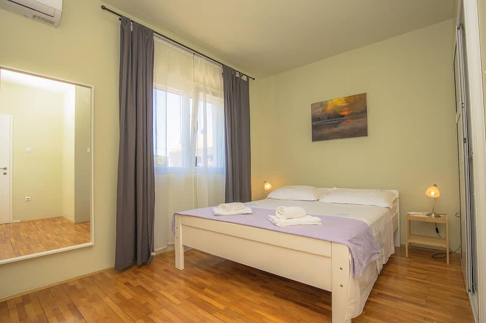 Apartamento entero, Impresionante apartamento en Rogoznica in Rogoznica, Condado de Šibenik-Knin