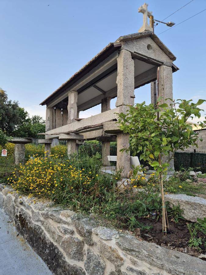 Casa rural para 2 personas, con vistas además de jardín y terraza en Comarca de Vigo - 3