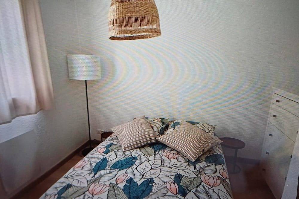 Entire apartment, Appartement L'escalade Marine in Ouistreham, Caen region