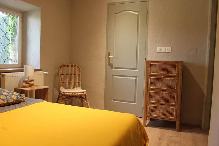 Location de vacances pour 28 personnes, avec jacuzzi et piscine ainsi que balcon et jardin, animaux acceptés à Saint-Gervais-sur-Roubion - 4