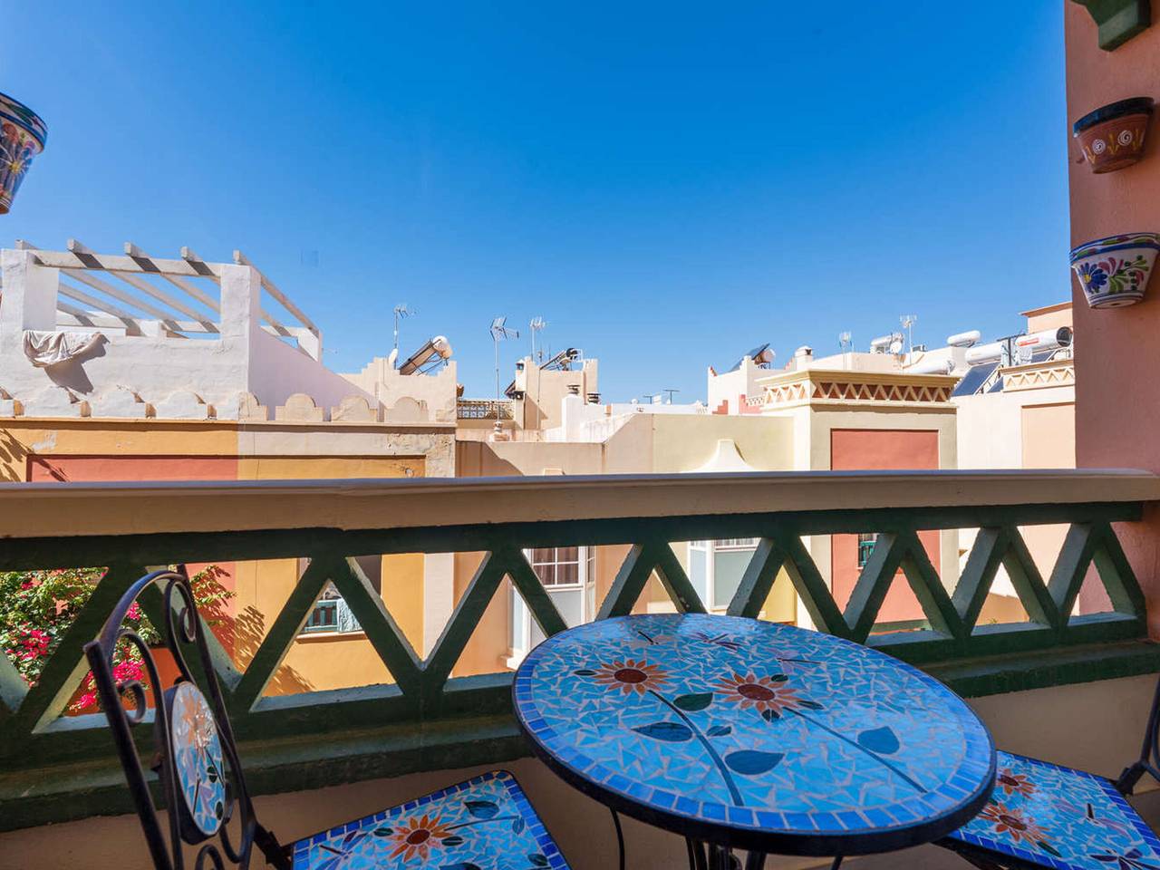 Ganze Wohnung, Paradiesische 1-Zimmer-Wohnung 100m vom Torrecilla-Strand in Playa de la Torrecilla, Nerja