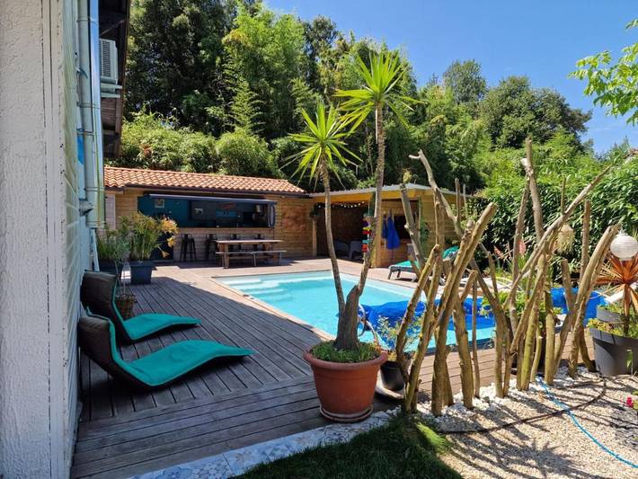 Appartement de vacances pour 2 personnes, avec jardin et piscine