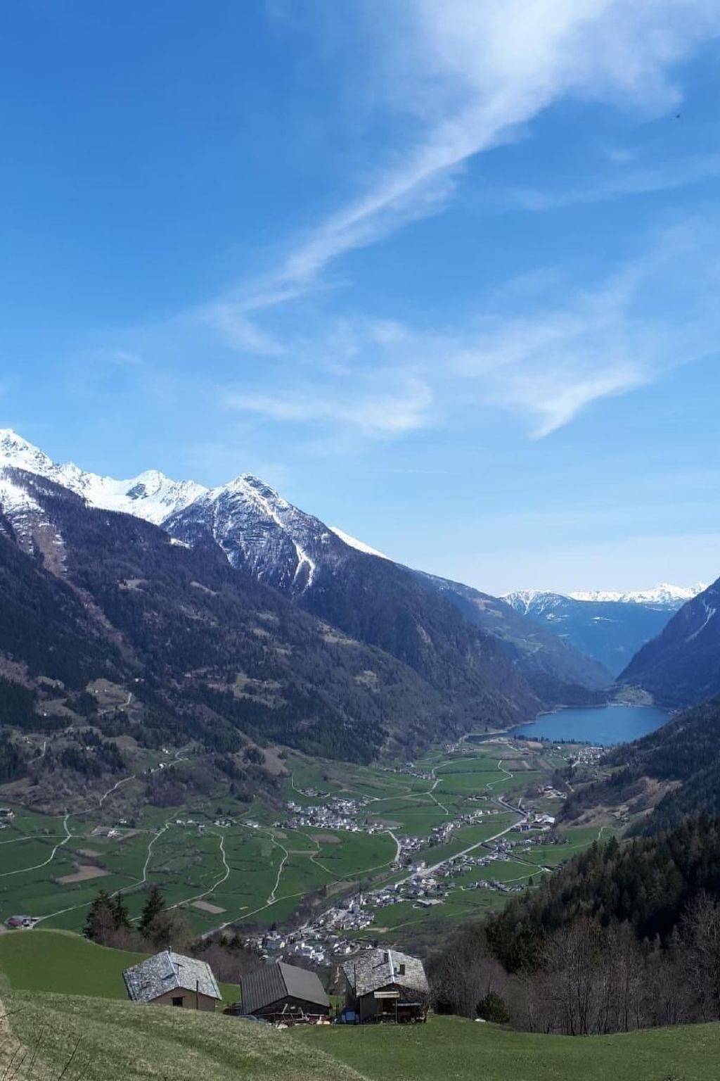 Ganze Wohnung, Sonnige 2.5-Zimmer Wohnung an ruhiger Lage in Prada (Poschiavo), Poschiavo