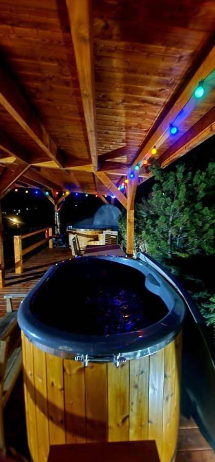 Dom dla 9 osób, z Balkon i Jacuzzi oraz Taras i Ogród w Muszyna