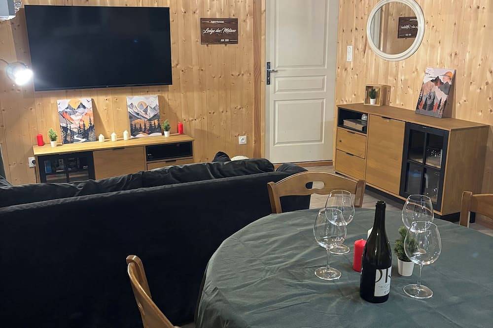 Entire apartment, Lodge des Mélèzes - T3 Cosy Pied des Pistes 5 pers in Ancelle, Écrins National Park