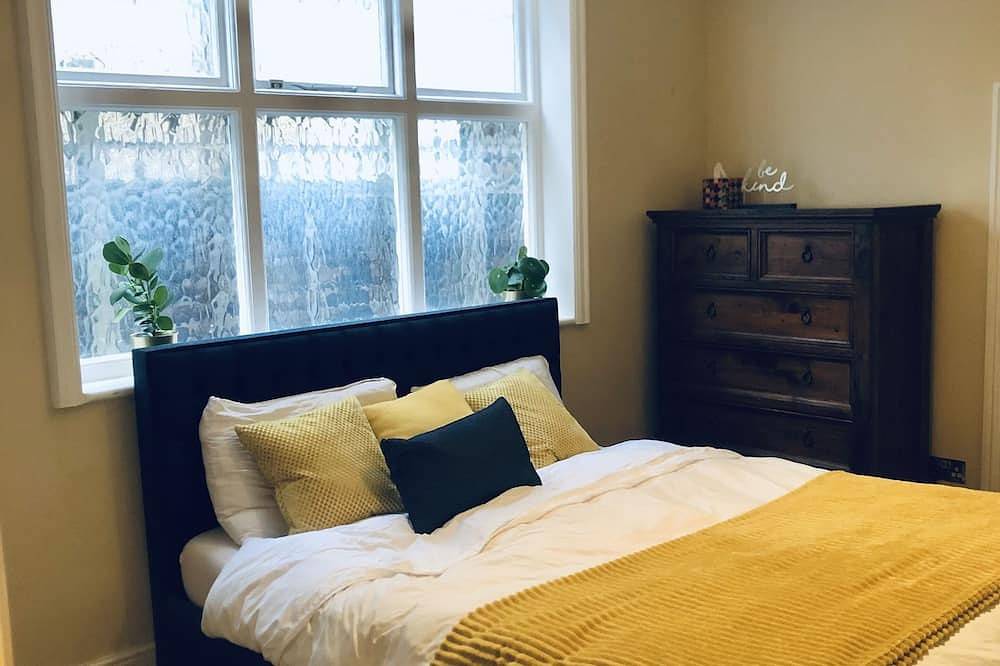 25Min to London Eye - 1300sqft Sunny 4Br Family Garden Home- Safe & Vibrant Area in Surbiton, London