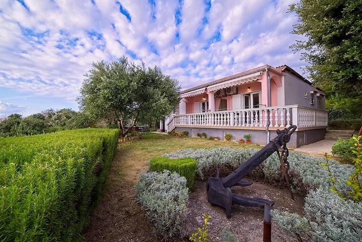Ferienwohnung für 4 Personen, mit Balkon/Terrasse in Supetarska Draga - 2