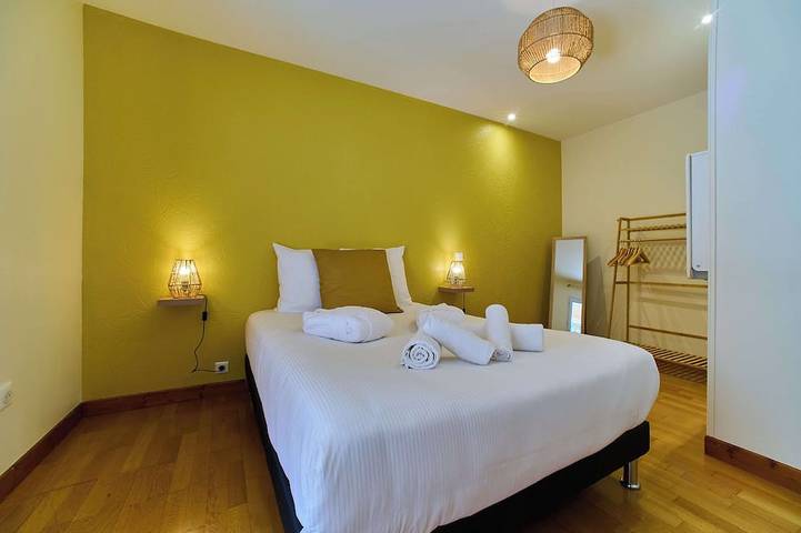 Location de vacances pour 6 personnes, avec piscine et terrasse ainsi que jacuzzi et sauna à Ladoix-Serrigny - 3