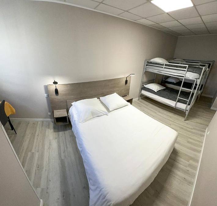 Hôtel pour 2 personnes à Savigny-en-Véron - 3