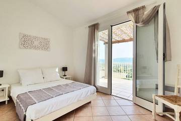 Villa pour 8 Personnes dans Figari, Arrondissement de Sartène, Photo 1