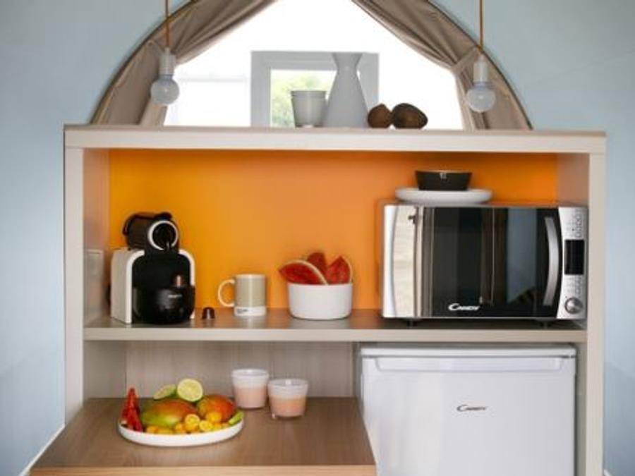 Camping Les Cerisiers - Bungalow toilé 2 personnes - Coco Duo in Guillac, Région de Pontivy