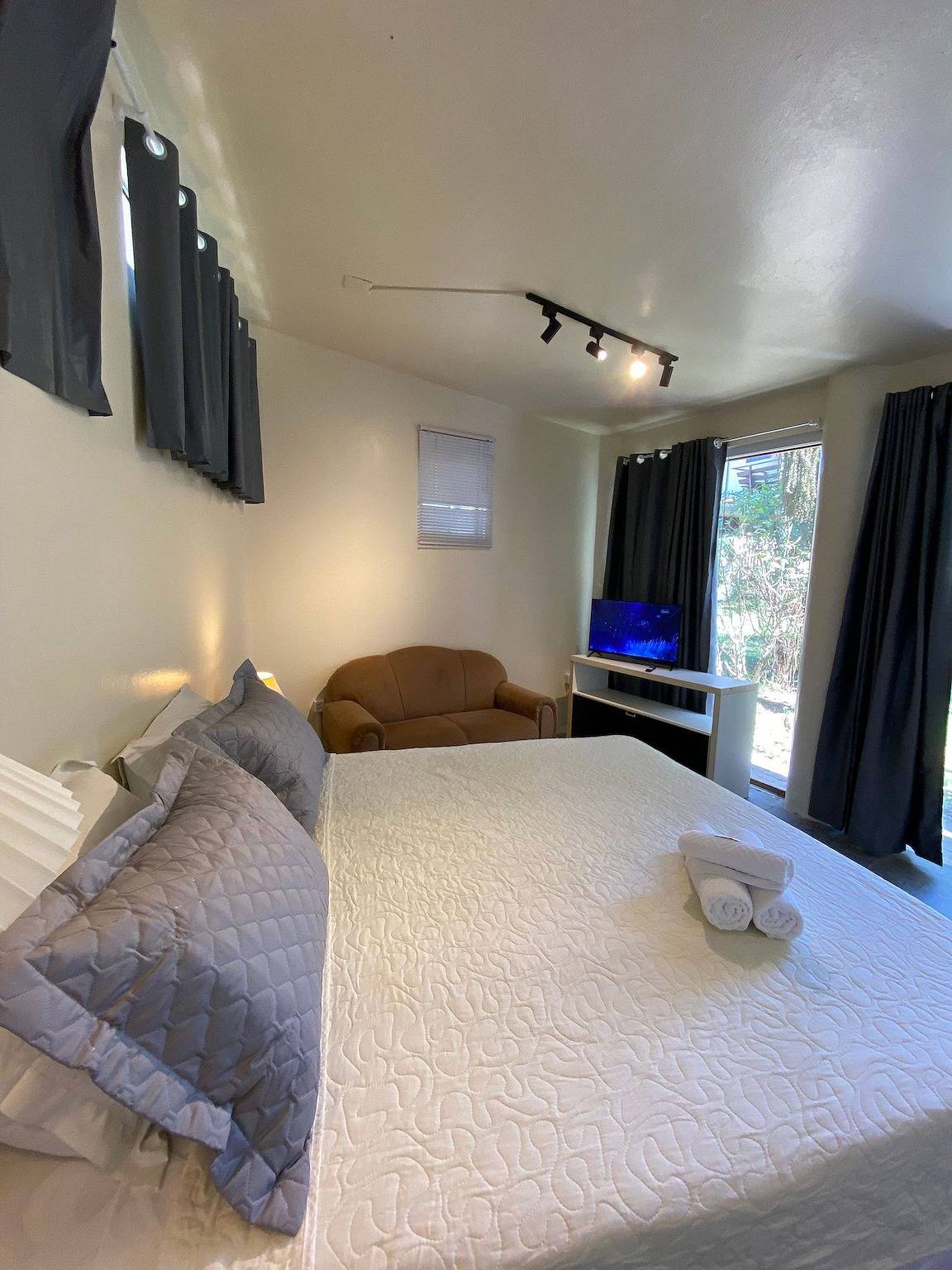 Entire apartment, Suíte Boomerangue - Bollté Praia Boutique Pousada in Campeche (SC), Praia do Campeche