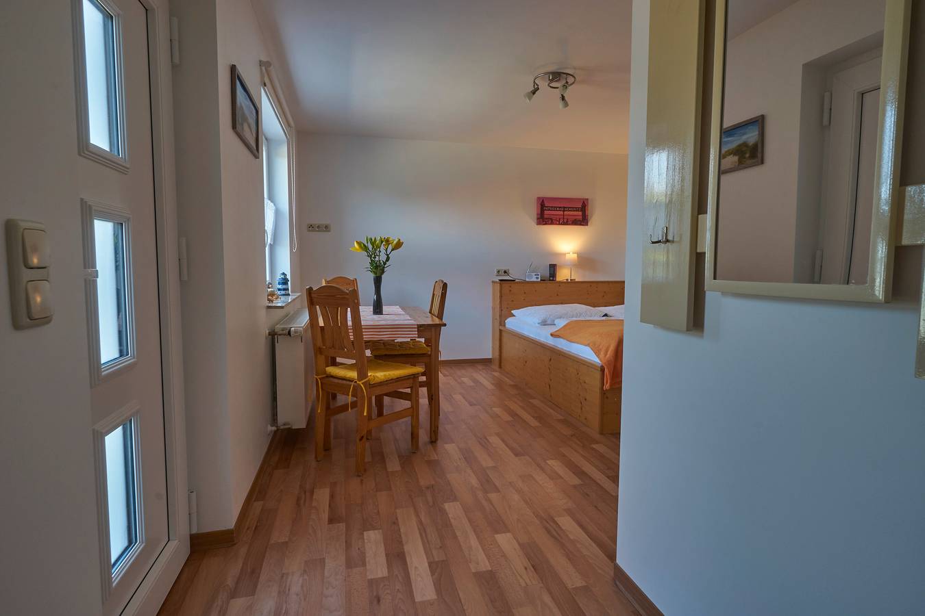 Entire studio, Studio 'Zimmer 2r' with Private Garden and Wi-Fi in Ückeritz, Bernsteinbäder