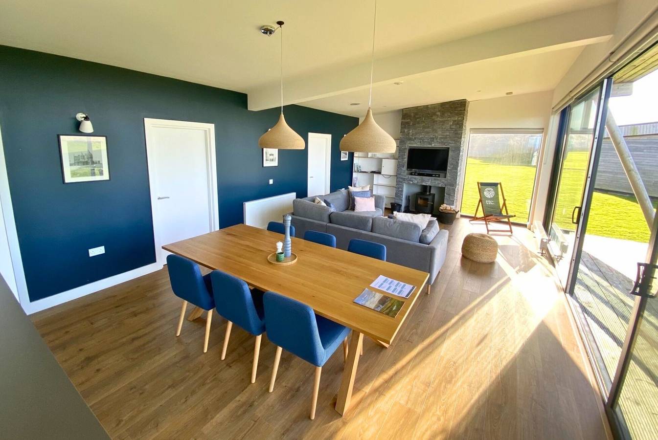 Jog  Lodge 19 - 3 Bed Sea View in Highlands
