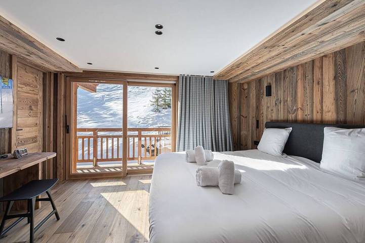 Ganze Wohnung, Ski-in/Ski-out Apartment mit Parkplatz in Courchevel in Saint-Bon-Tarentaise, Courchevel