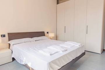 Loft per 6 Persone in Desenzano del Garda, Prealpi Gardesane, Foto 2