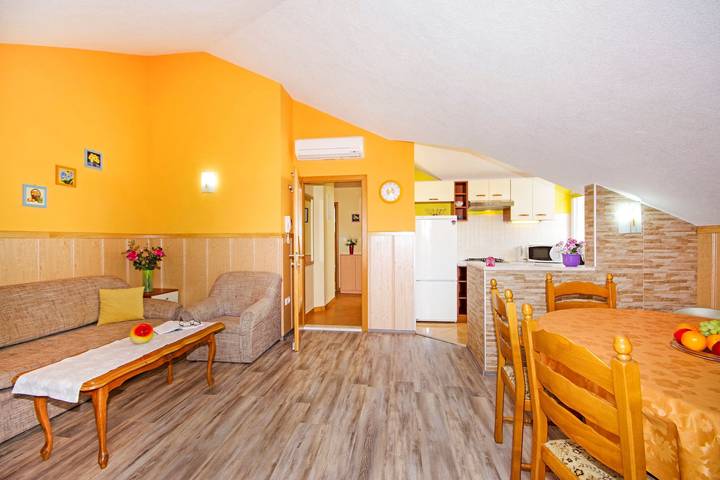 Ganze Wohnung, Apartments Vesna in Makarska, Makarska Riviera