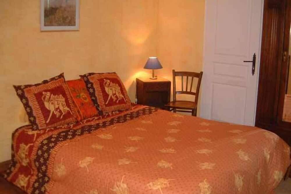 Apartamento entero, Casa / apartamento rural - Mazan in Mazan, Parque natural regional del Mont Ventoux