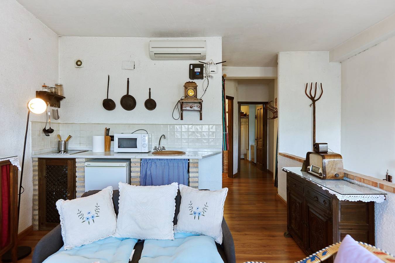 Apartamento entero, Habitación 'La Alcoba Vieja - Suite - Apto' con vistas a la montaña y terraza privada in Hornos , Parque natural de las Sierras de Cazorla y Segura