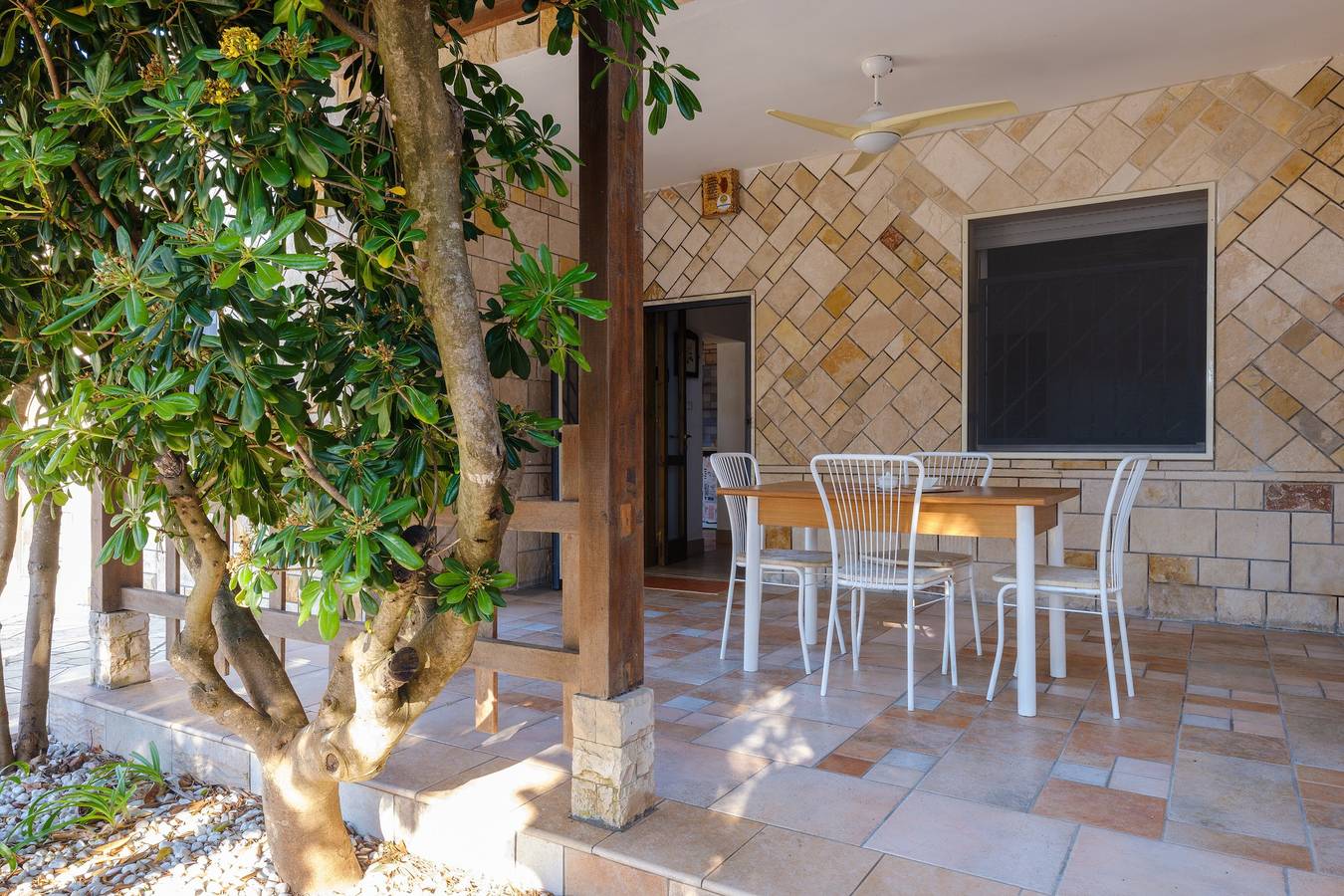 Villa 'Assunta' a 100 metros del mar in Torre Rinalda, Lecce